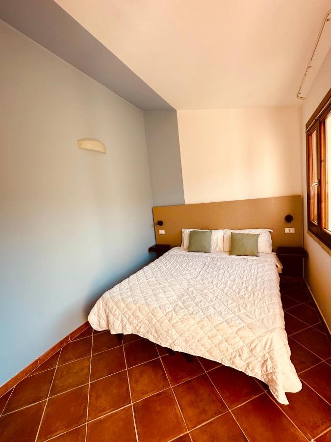 Rocce Rosse Sardinia Aparthotel Isola Rossa Εξωτερικό φωτογραφία