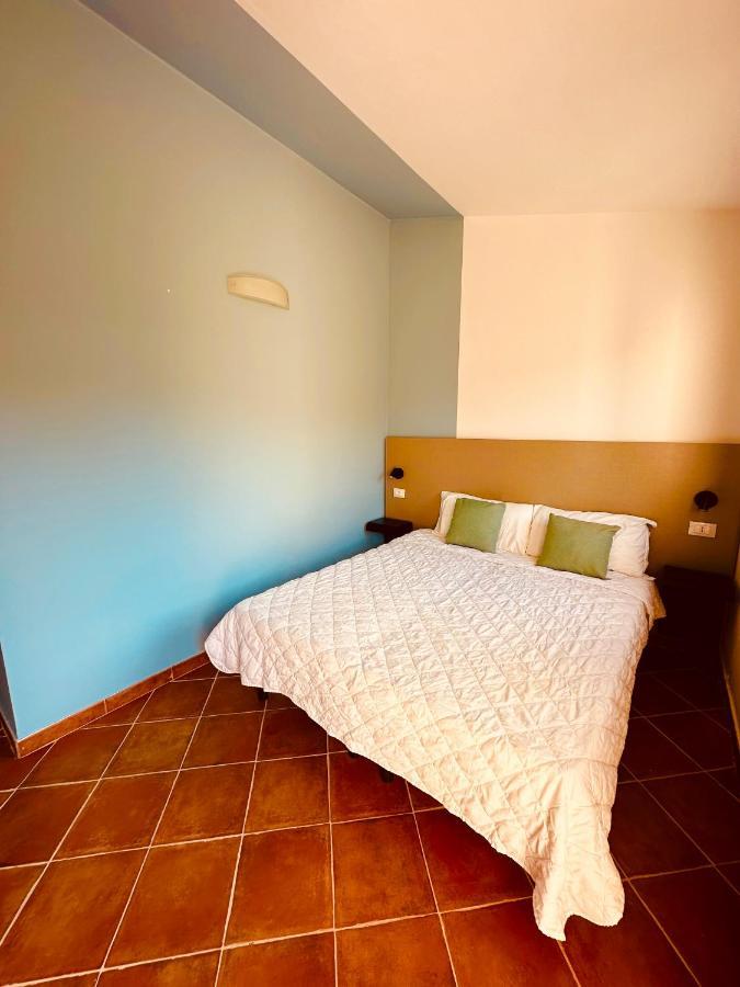Rocce Rosse Sardinia Aparthotel Isola Rossa Εξωτερικό φωτογραφία