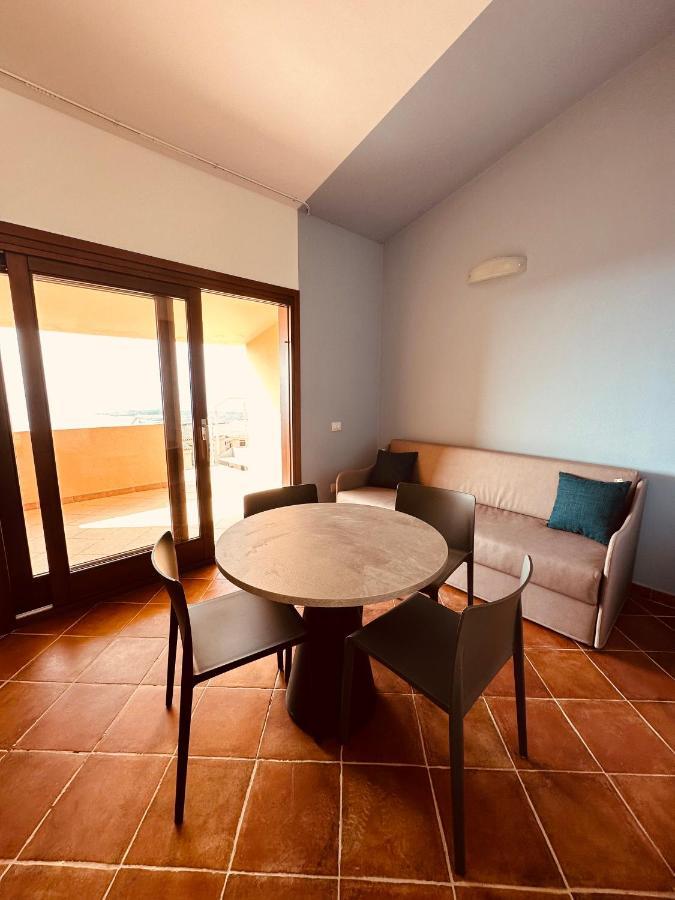 Rocce Rosse Sardinia Aparthotel Isola Rossa Εξωτερικό φωτογραφία